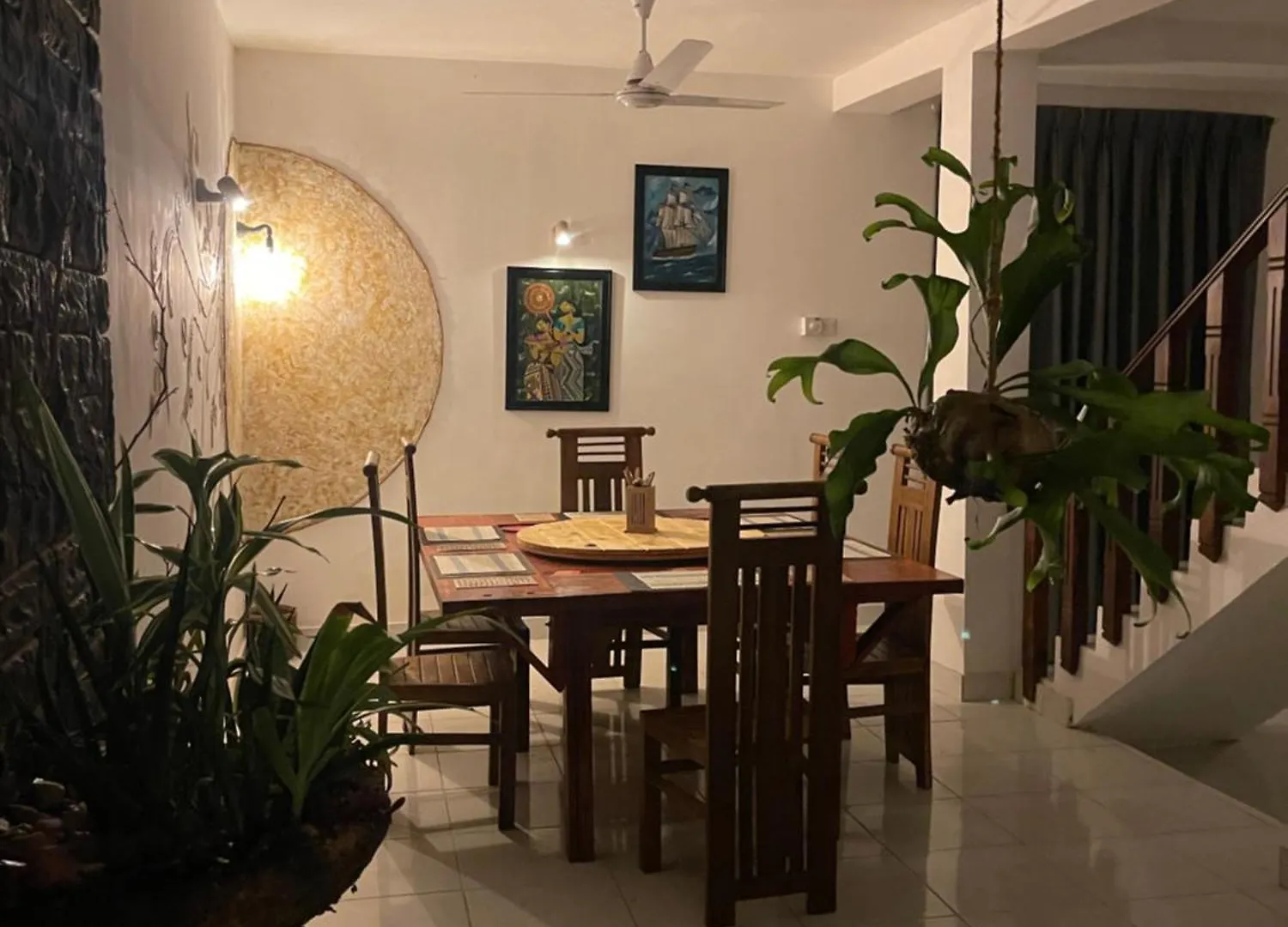 The Art House Hotel Minuwangoda Guest house